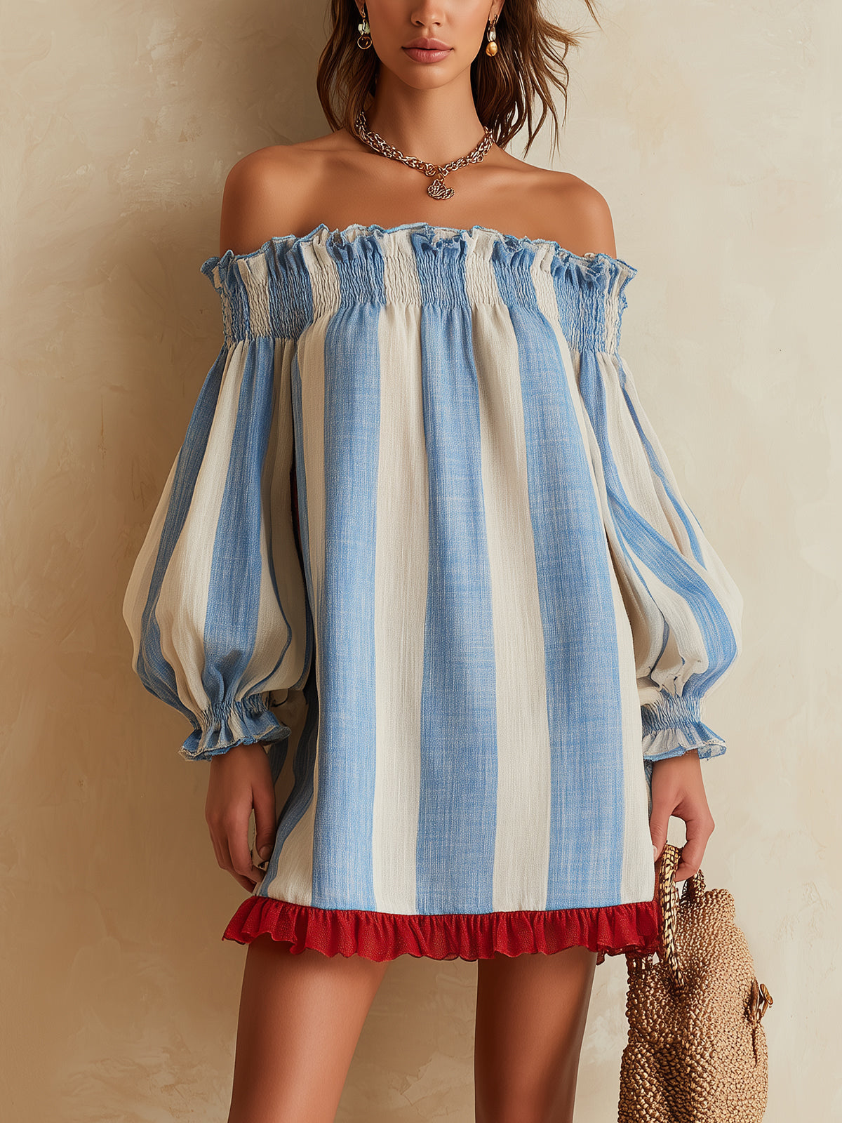 Ondina | Vestido Mini de Rayas Azul y Blanco con Hombros Descubiertos y Bajo Contrastado