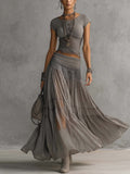 Christine™ | Conjunto de top gris con paneles de encaje y falda larga plisada