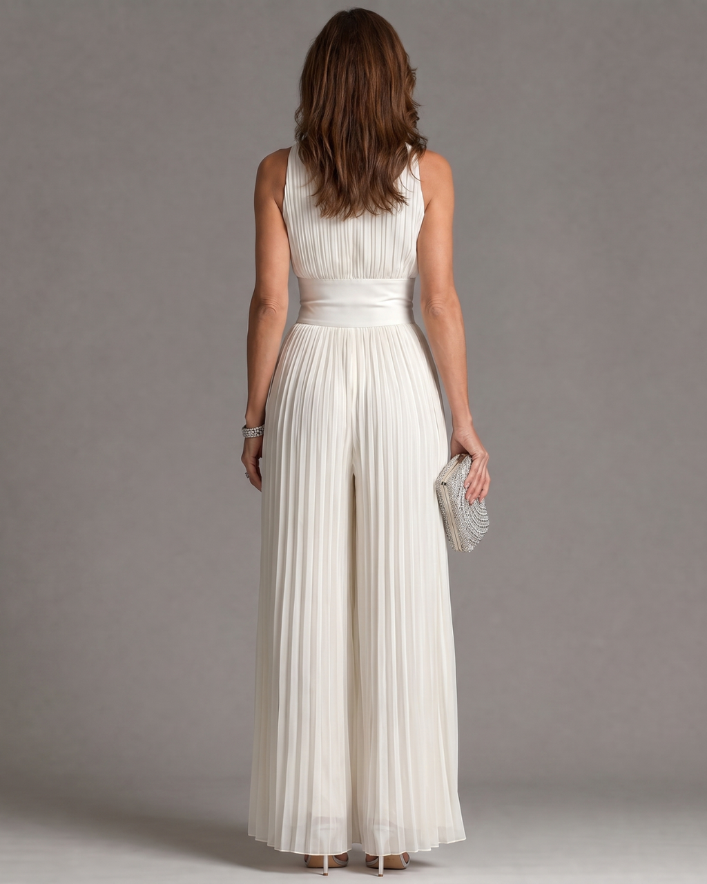Zakira | Mono Jumpsuit Plisado con Cuello Halter y Pierna Ancha