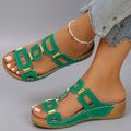 Esmeralda™ | Sandalias Verde con Detalles Dorados