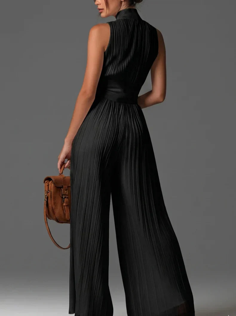 Zakira | Mono Jumpsuit Plisado con Cuello Halter y Pierna Ancha
