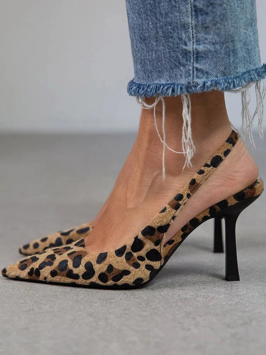 Avery™ — D'Orsay estampado leopardo