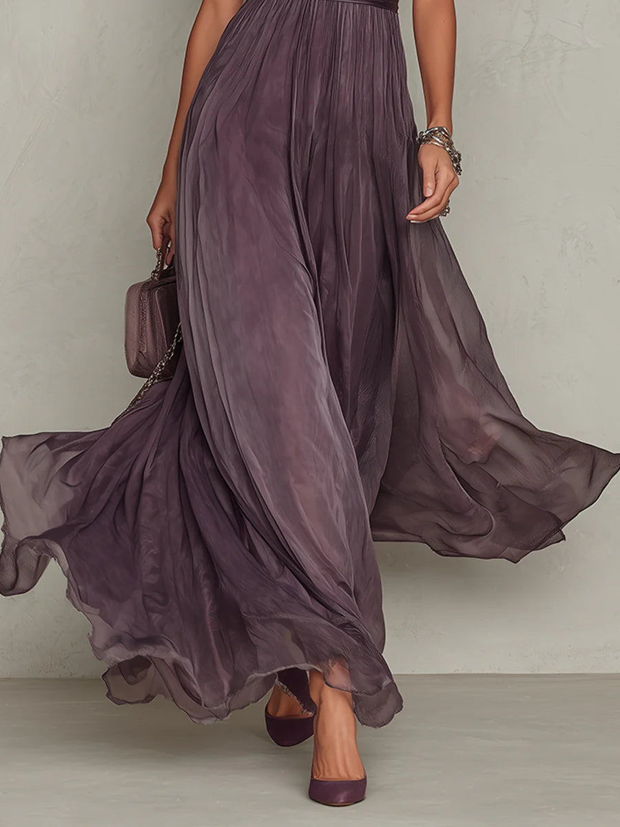 Flavia — Vestido largo violeta con escote gota y encaje