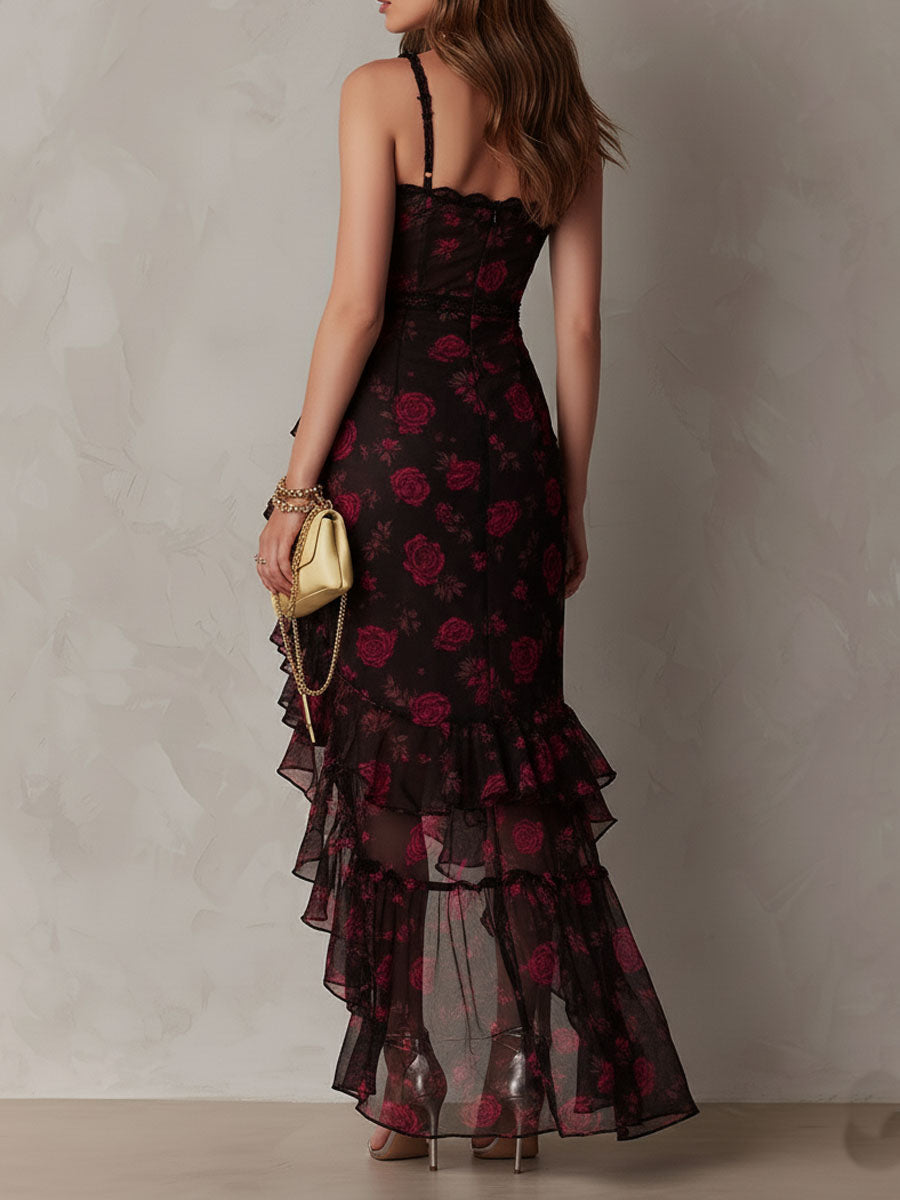 Edith | Vestido corto drapeado negro y rojo de flores con bajo con volante