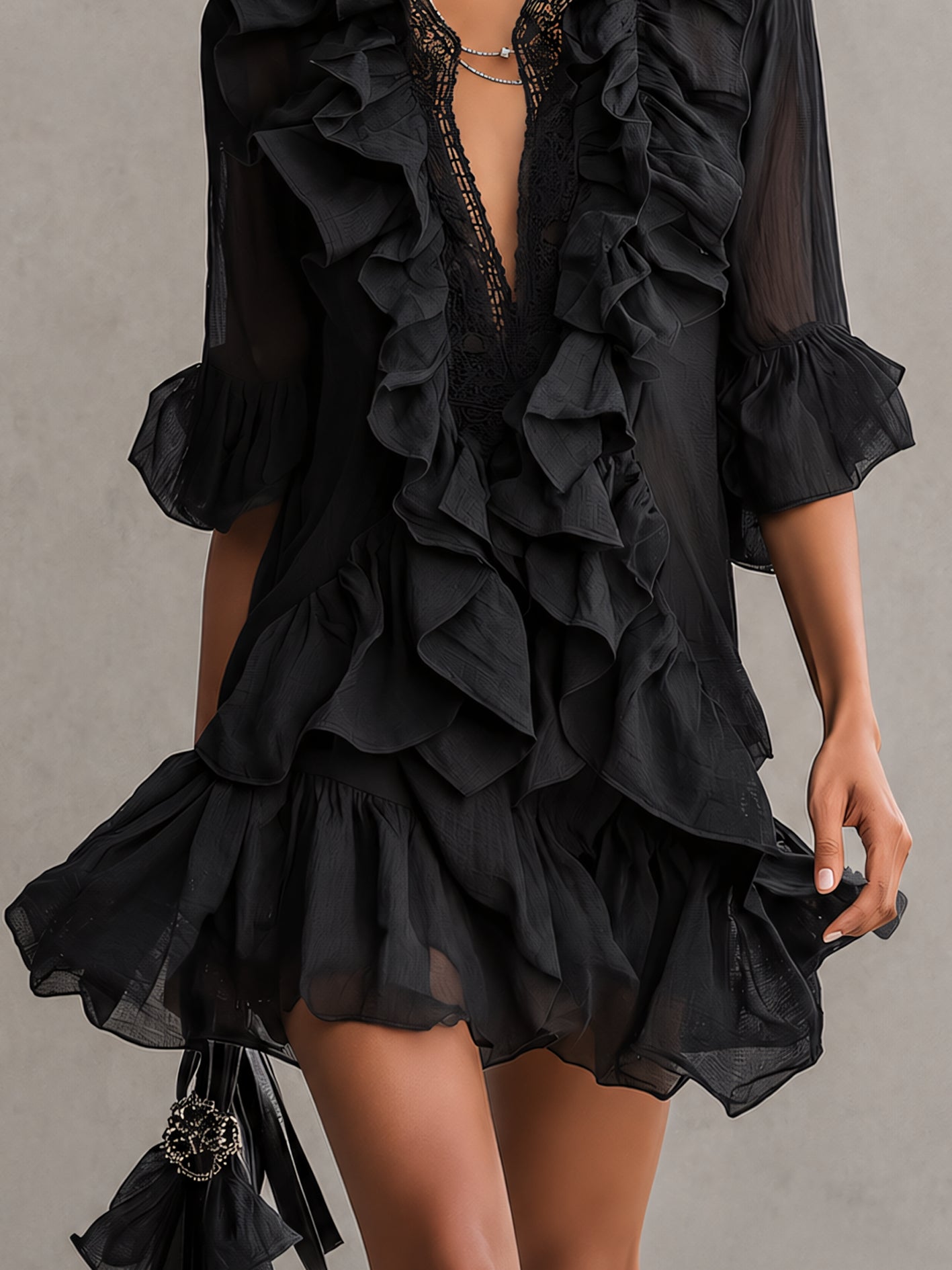 Anaís | Vestido Mini de Gasa Negra con Volantes