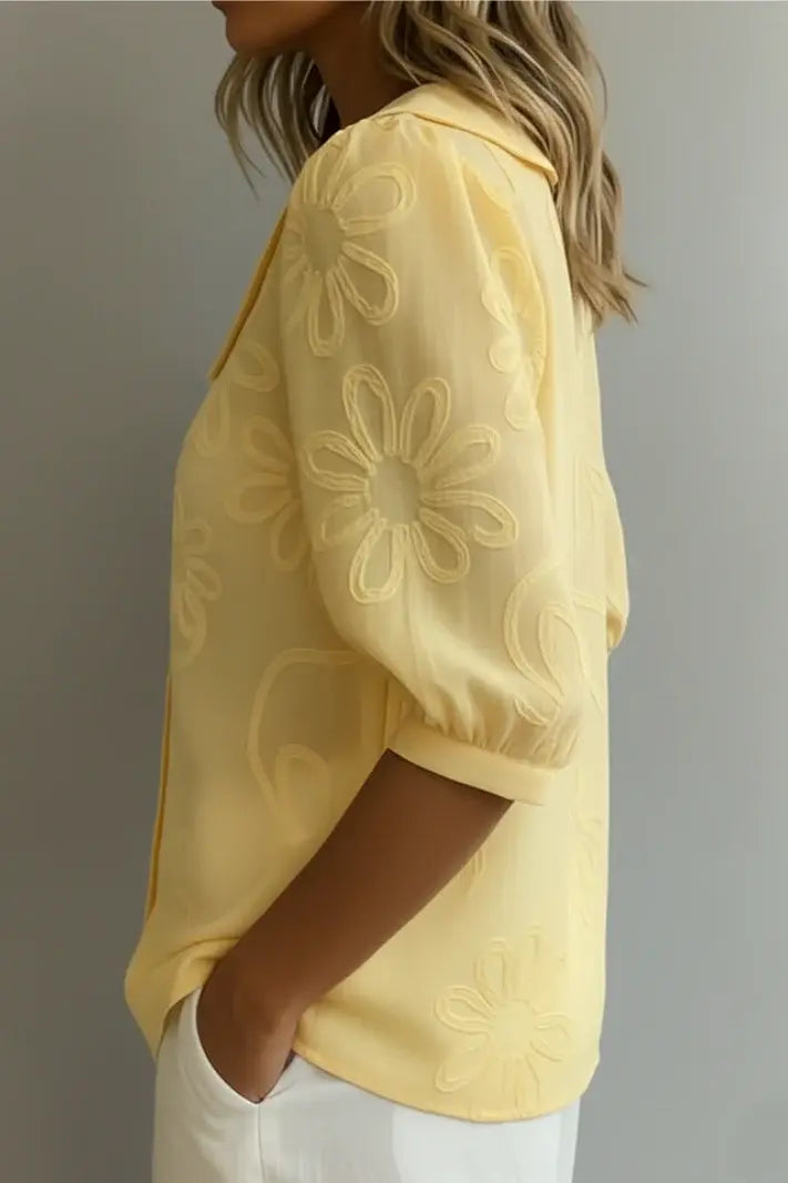 Fiora — Blusa Elegante con Estampado Floral