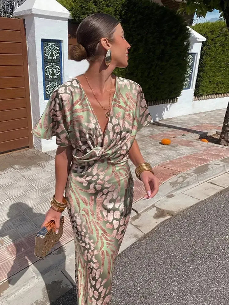 Claire — Vestido Midi Fluido en Tono Cobre